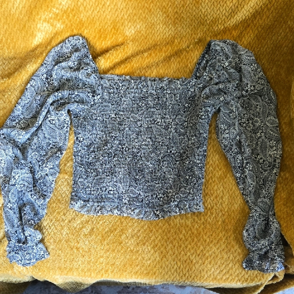 Gray Long Sleeve Smocked Blouse with Puff Sleeves